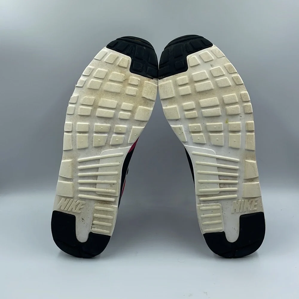 Nike Air Max‎ Tavas Running Shoes Men’s Sz 12